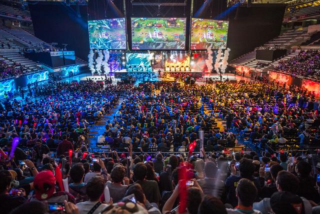 比亚歌手演 比亚歌手演